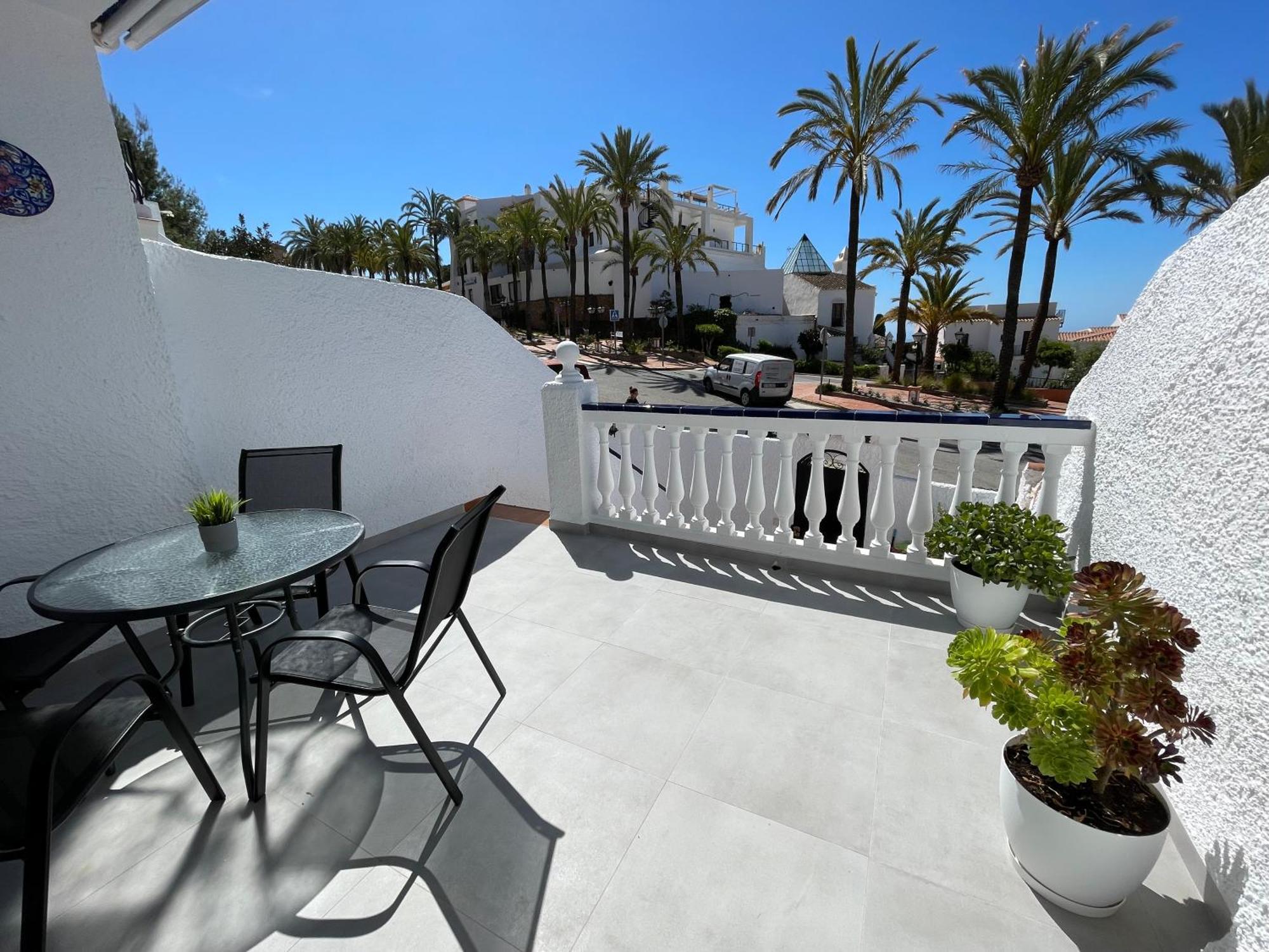 Apartamento Hibiscos, San Juan De Capistrano 内尔哈 外观 照片